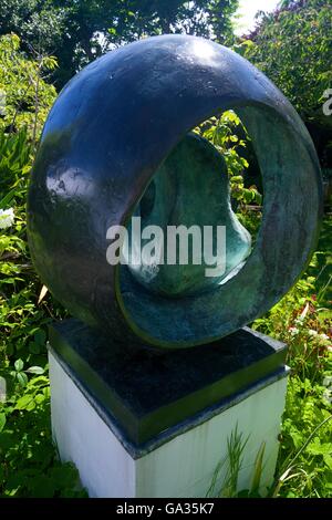 Sphere with Inner Form, 1963 Barbara Hepworth Museum and Sculpture Garden, St Ives, West Country, Cornwall, England, UK, GB, Stock Photo