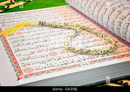 Arabic Ramadan Fasting Aya From Quran And Rosary Stock Photo