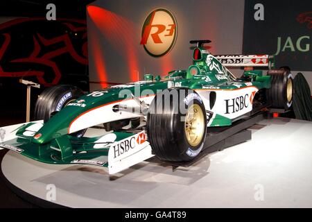 Motor Sport - Formula One - Jaguar R3 Car Launch. Eddie Irvine and ...