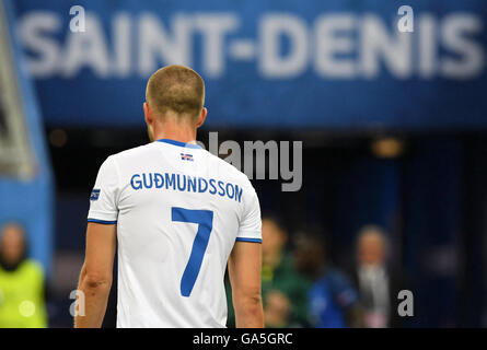 Saint-Denis, France. 03rd July, 2016. Iceland's Johann Berg Gudmundsson during the UEFA EURO 2016 quarter final soccer match between France and Iceland at the Stade de France in Saint-Denis, France, 03 July 2016. Photo: Peter Kneffel/dpa/Alamy Live News Stock Photo