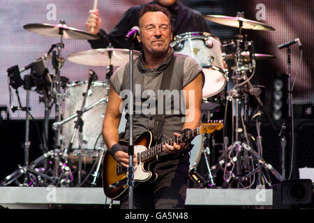 Milan Italy. 03th July 2016. The American rock legend Bruce Springsteen performs live on stage at Stadio San Siro during 'The River Tour 2016' Credit:  Rodolfo Sassano/Alamy Live News Stock Photo