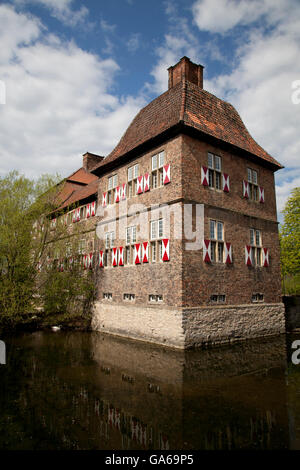 Schloss Oberwerries moated castle, Hamm, Ruhr Area, North Rhine-Westphalia Stock Photo