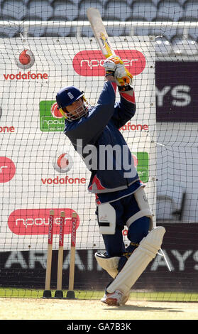 England's Kevin Pietersen in action during a nets practice session at The Brit Oval, Kennington, London. Stock Photo