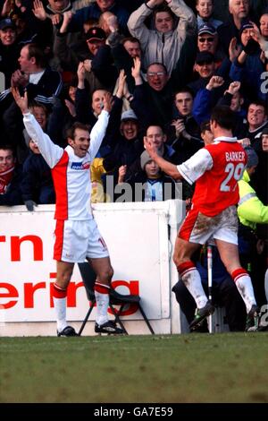 L-R; Rotherham United's goalscorer Paul Warne celebrates with teammate Richard Barker against Crewe Stock Photo