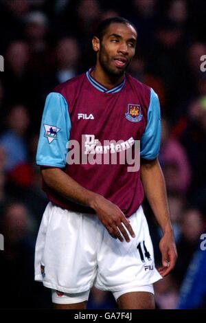 Soccer - AXA FA Cup - Fourth Round - Chelsea v West Ham United. Frederic Kanoute, West Ham United Stock Photo