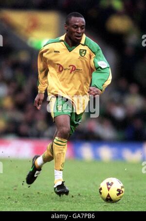 Soccer - Nationwide League Division One - Norwich City v Millwall. Darren Kenton, Norwich City Stock Photo