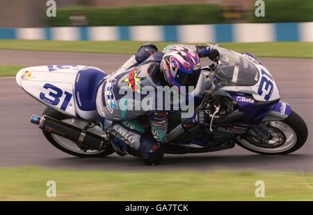 Motor Racing - Corona Extra Supersport World Championship - Donnington Park. Vittorio Iannuzzo, Suzuki Stock Photo