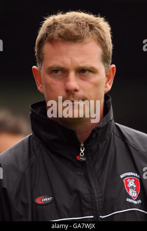Soccer - Coca-Cola Football League Two - Rotherham United v Peterborough United - Millmoor. Rotherham United manager Mark Robins Stock Photo