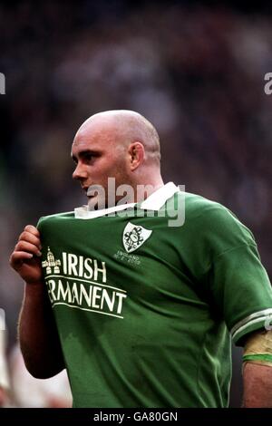 Rugby Union - Lloyds TSB Six Nations Championship - England v Ireland Stock Photo