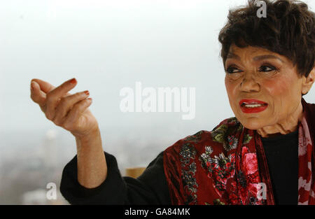 Eartha Kitt during a photocall at the Novotel Hotel in central London. Stock Photo