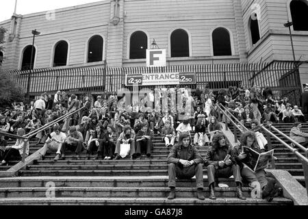 Music - Rock n Roll Revival Concert - Wembley Stock Photo