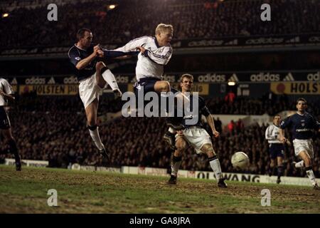 Tottenham Hotspur's Steffan Iversen scores the second goal Stock Photo