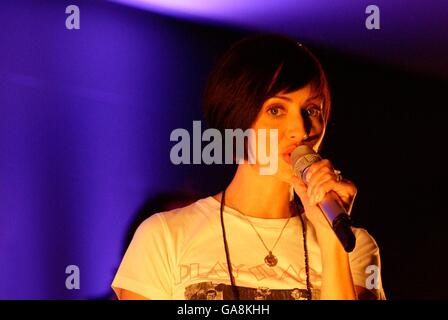 Natalie Imbruglia performs her new single Glorious at an exclusive iTunes gig in the Apple Store, central London. Stock Photo