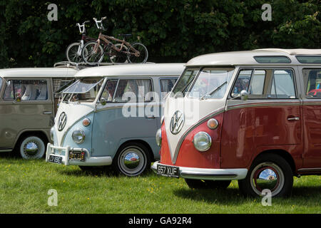 Line of VW Split Screen Volkswagen camper vans at a VW show. England Stock Photo