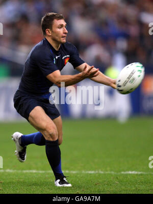 Rugby Union - IRB Rugby World Cup 2007 - Pool D - France v Argentina - Stade De France. France's Pierre Mignoni in action during the Rugby World Cup match at Stade De France, Paris, France. Stock Photo