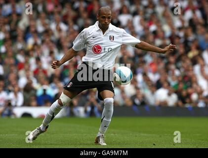 Soccer - Barclays Premier League - Fulham v Tottenham Hotspur - Craven Cottage. Diomansy Kamara, Fulham Stock Photo