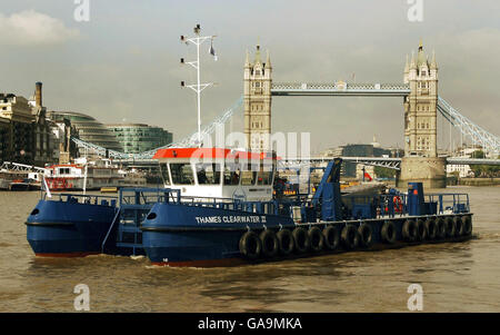New boats to clean up the Thames Stock Photo