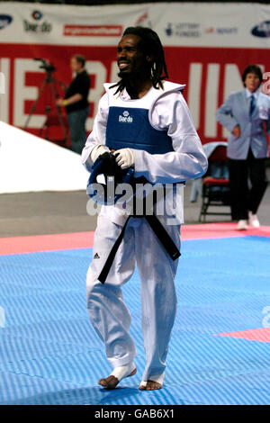 Athletics - 2007 World Taekwondo Bejing Olympic Qualification - MEN Arena. Diogo Silva, Brazil Stock Photo