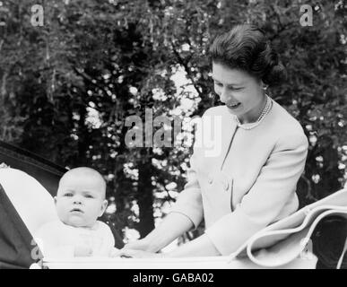 Royalty - Queen Elizabeth II with Prince Andrew - Balmoral Stock Photo