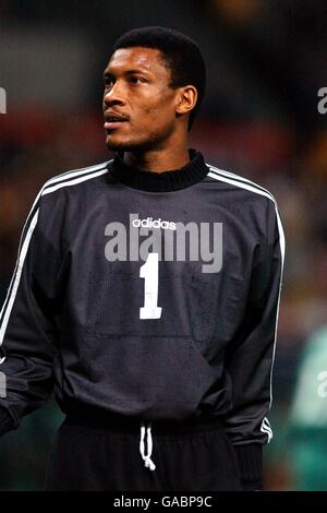 Soccer - FIFA World Cup 2002 - Group E - Germany v Saudi Arabia. Saudi Arabia's goalkeeper Mohammed Al Deayea Stock Photo