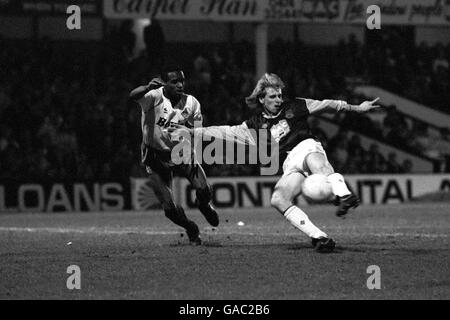 Littlewoods Cup. Oldham Athletic 6-0 West Ham 14th February 1990. Andy ...