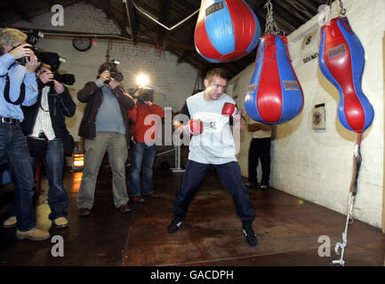 Boxing - Scott Harrison Photo Call - Phoenix Amateur Boxing Club Stock Photo