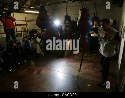 Boxing - Scott Harrison Photo Call - Phoenix Amateur Boxing Club Stock Photo