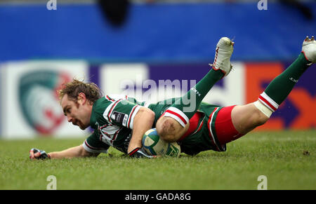 Rugby Union - Heineken Cup - Pool 6 - Leicester Tigers v Edinburgh - Welford Road. Leicester's Andy Goode scores their first try during the Heineken Cup Pool 6 match at Welford Road, Leicester.
