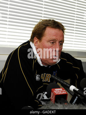 Redknapp arrested in corruption probe Stock Photo