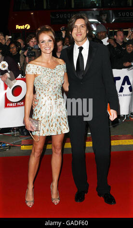 National Television Awards 2007 Arrivals - London. Amanda Holden and Chris Hughes arrive at the National Television Awards 2007, Royal Albert Hall, London. Stock Photo