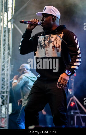 Dizzee Rascal Headlining the Manor stage at Blissfields Festival ...