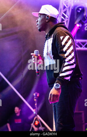Dizzee Rascal Headlining the Manor stage at Blissfields Festival ...