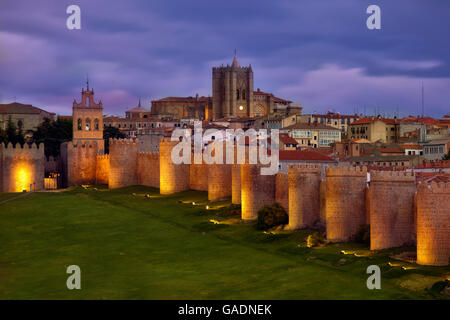 Avila medieval walls. Castilla y Leon, Spain Stock Photo