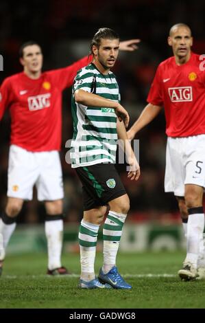 Soccer - UEFA Champions League - Group F - Manchester United v Sporting Lisbon - Old Trafford. Miguel Veloso, Sporting Lisbon Stock Photo