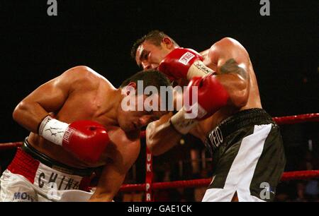 Boxing - WBF World Super Middleweight Championship - Robin Reid v Francisco Mora Stock Photo