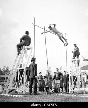 Antwerp 1920 Olympic Games - Athletics - 4x100 Relay Stock Photo - Alamy
