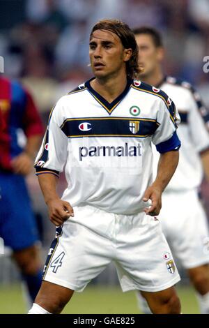 Parma captain Fabio Cannavaro in action against Barcelona Stock Photo