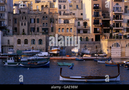 Boats, evening mood, Spinola Bay, San Ġiljan or St. Julian's, Malta, Europe Stock Photo