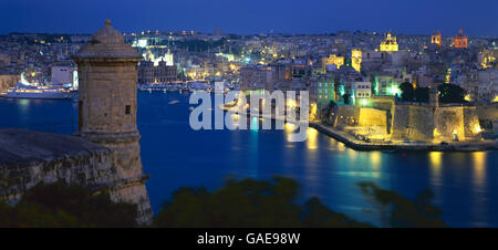 Night view towards Senglea, Three Cities, from Barrakka Gardens, Valletta, Malta, Europe Stock Photo