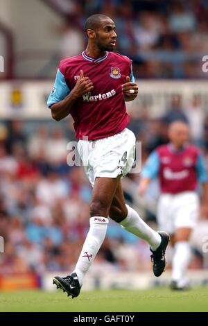 Soccer - FA Barclaycard Premiership - West Ham United v Arsenal. Frederic Kanoute, West Ham United Stock Photo