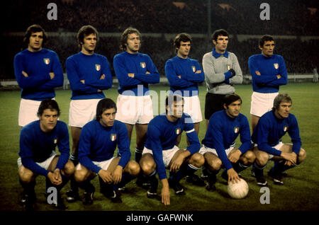 Soccer - Friendly - England v Italy - Wembley Stadium. Italy team group Stock Photo