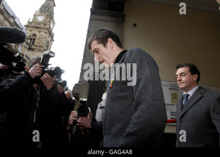 Newcastle United footballer Joey Barton leaves Liverpool Magistrates Court where he answered assault and affray charges. Stock Photo