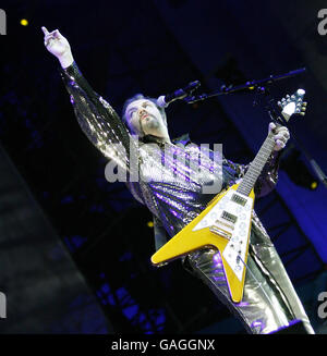 Pete Wylie and band take part in 'Liverpool The Musical' at the Liverpool Echo Arena, Liverpool. Stock Photo