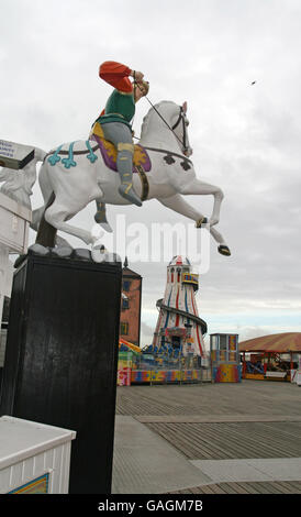 Brighton stock. A general view of amusements on Brighton Pier. Stock Photo