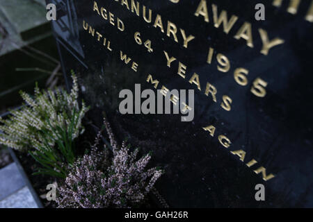A headstone in Nunhead Cemetery in Nunhead, south-east London, bares the words 'Until we meet again'. Stock Photo