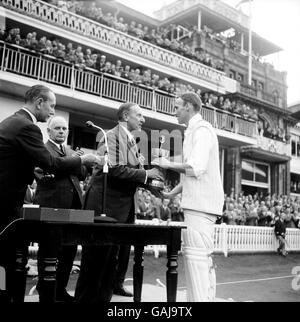 Cricket - Gillette Cup - Final - Sussex v Warwickshire Stock Photo