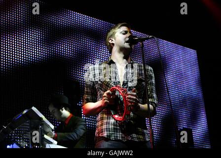 Ricky Wilson of The Kaiser Chiefs on stage during The Big Gig 2008 after the Shockwaves NME Awards 2008 at The O2 Arena, Millennium Way, Greenwich, SE10. Stock Photo