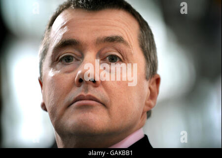 Willie Walsh, Chief Executive of British Airways, speaks to the media inside Terminal 5 at Heathrow airport following travel disruptions at the new terminal, London. Stock Photo