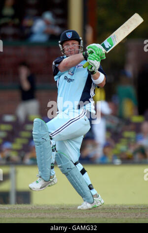 Cricket - Ford Ranger One Day Cup - New South Wales SpeedBlitz Blues v Victoria Bushrangers - Sydney Cricket Ground. Daniel Smith, New South Wales SpeedBlitz Blues Stock Photo