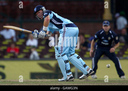 Cricket - Ford Ranger One Day Cup - New South Wales SpeedBlitz Blues v Victoria Bushrangers - Sydney Cricket Ground. Dominic Thornely, New South Wales SpeedBlitz Blues Stock Photo